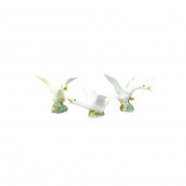 LLADRO DUCK FIGURINESThree Vin