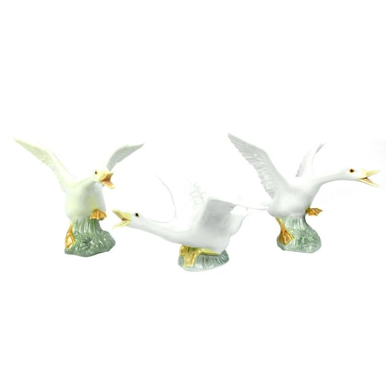 LLADRO DUCK FIGURINESThree