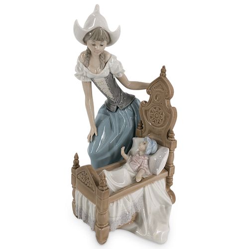 LLADRO “DUTCH MOTHER” PORCELAIN