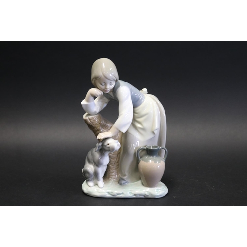 Lladro figure group, approx 20cm H