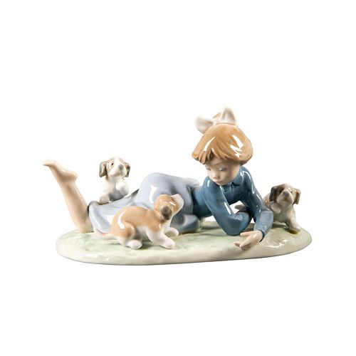 LLADRO FIGURE GROUP, PLAYFUL ROMP