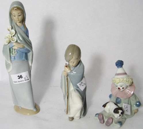 Lladro Figure of Girl with Calla