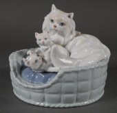 LLADRO FIGURINE 6652 KITTY CAR