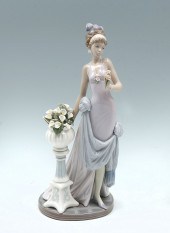 LLADRO FIGURINE ''A TOUCH OF C