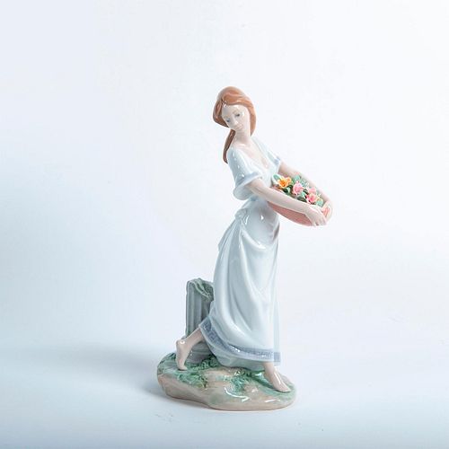 LLADRO FIGURINE, GARDENS OF