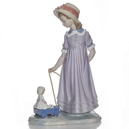 LLADRO FIGURINE, GIRL WITH TOY