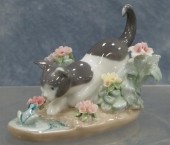 Lladro figurine, "Kitty Confro