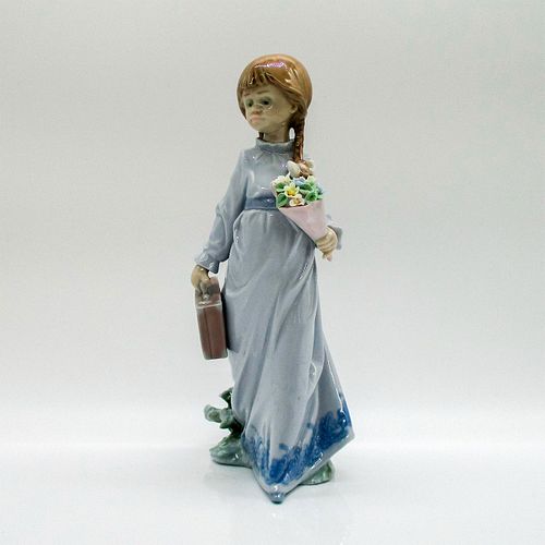 LLADRO FIGURINE, SCHOOL DAYS