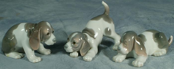 Lladro figurines, three puppies, 5"