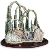 LLADRO "GARDEN PARTY" PORCELAI