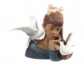 LLADRO GIRL WITH DOVES, LARGEL
