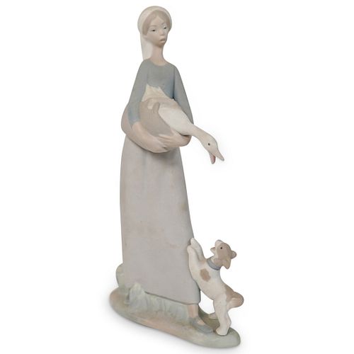 LLADRO "GIRL WITH GOOSE AND DOG"
