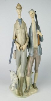 LLADRO GLAZED PORCELAIN "THE H