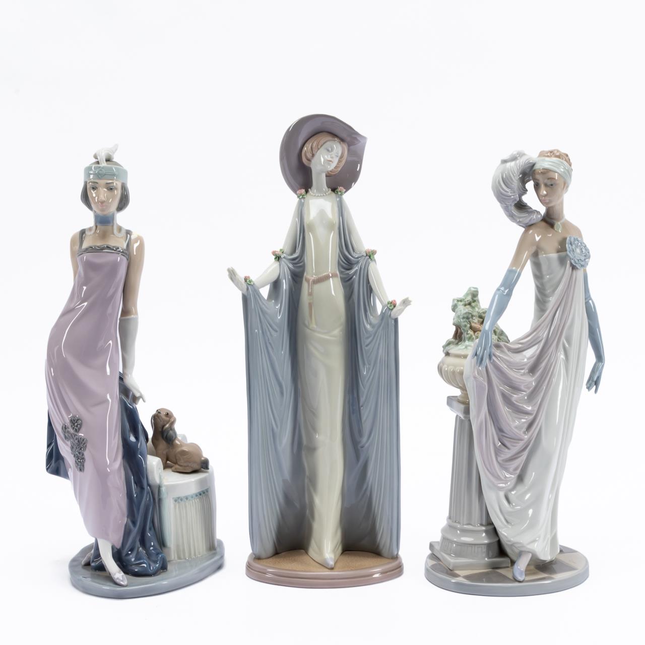 LLADRO, GROUP OF THREE FEMALE