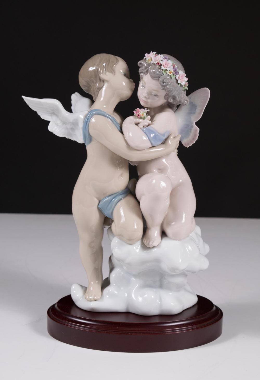 LLADRO "HEAVEN AND EARTH" PORCELAIN