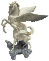 LLADRO LIMITED EDITION FIGURE