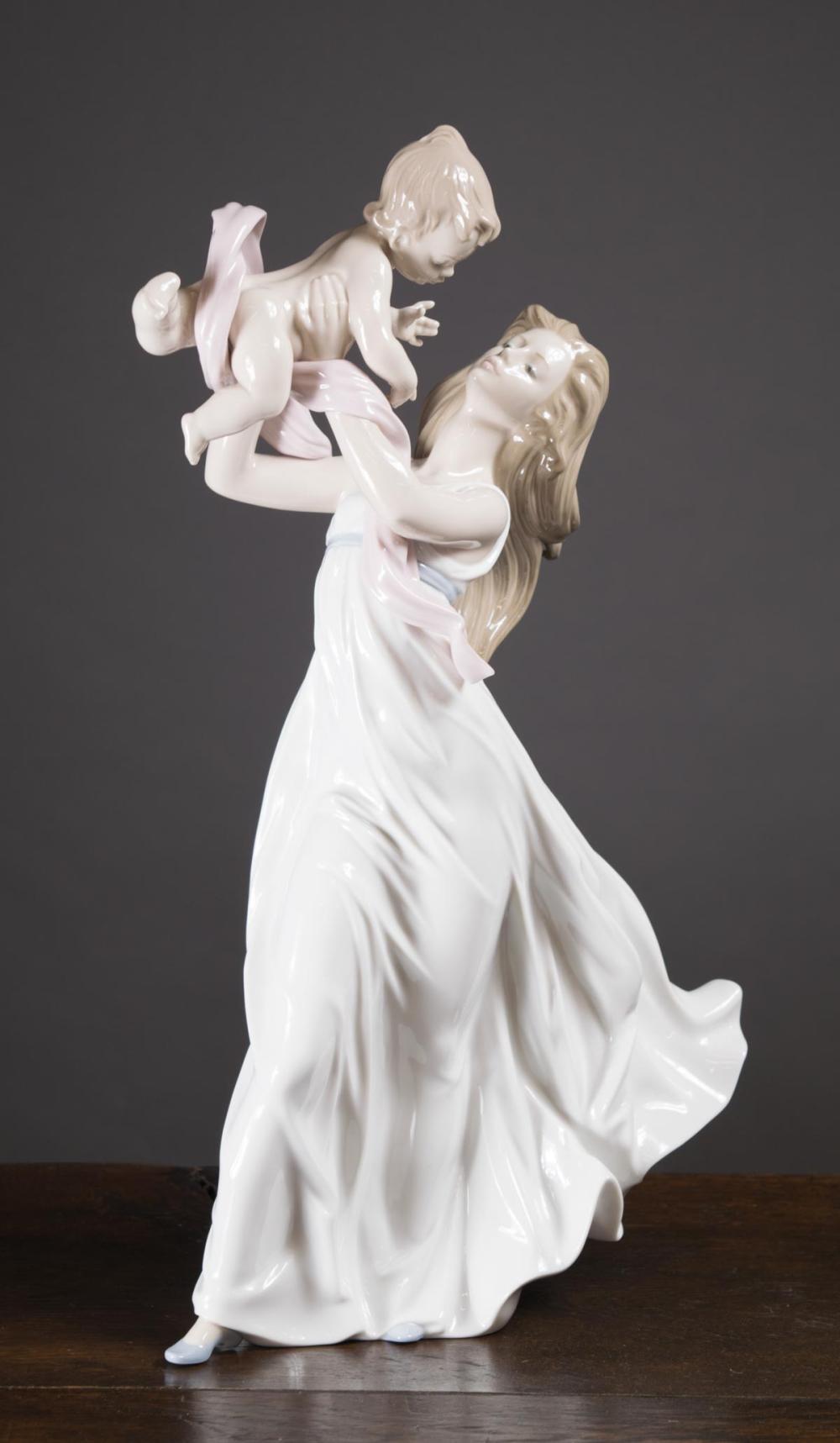 LLADRO "MY LITTLE SWEETIE"