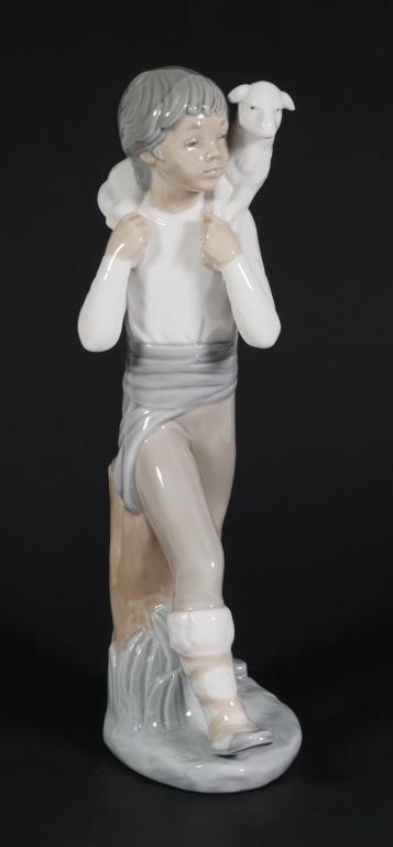 LLADRO NAO BOY WITH LAMB