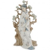 LLADRO ORIENTAL MAIDENDESCRIPT