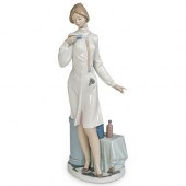 LLADRO "PHYSICIAN" PORCELAIN F