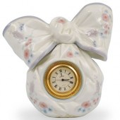 LLADRO PORCELAIN BOW CLOCKDESC