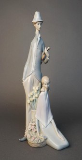 LLADRO PORCELAIN 'DULCE TRISTE