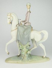 LLADRO PORCELAIN "FEMALE EQUES
