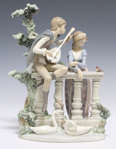 LLADRO PORCELAIN FIGURAL GROUP,
