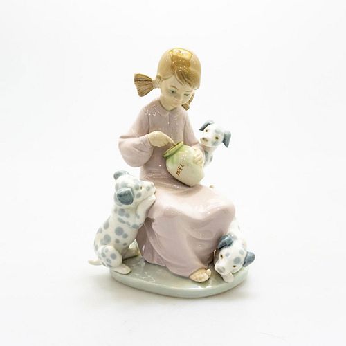 LLADRO PORCELAIN FIGURE, HONEY