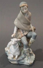 LLADRO PORCELAIN FIGURE OF A S