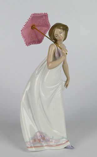 LLADRO PORCELAIN FIGURINE 10"