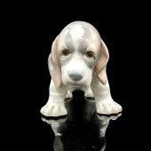 LLADRO PORCELAIN FIGURINE, BEA