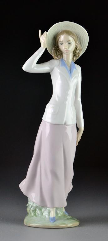 Lladro Porcelain Figurine