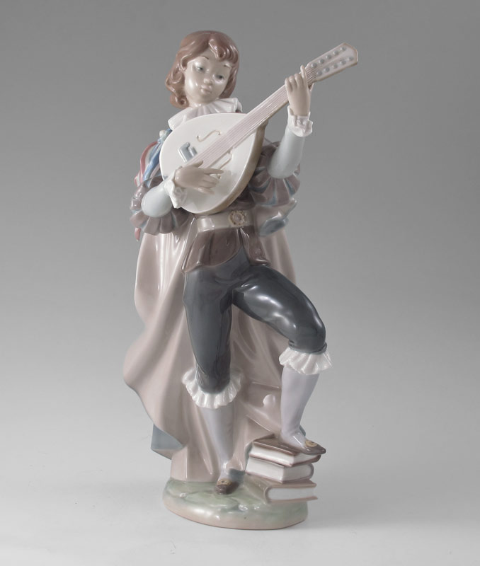 LLADRO PORCELAIN FIGURINE LITTLE