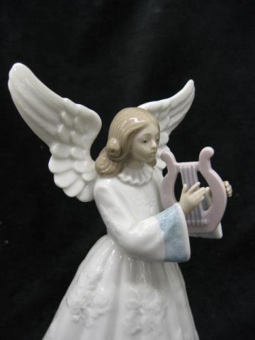 Lladro Porcelain Figurine of an