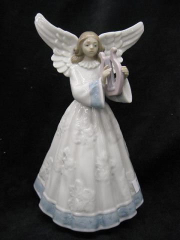 Lladro Porcelain Figurine of an