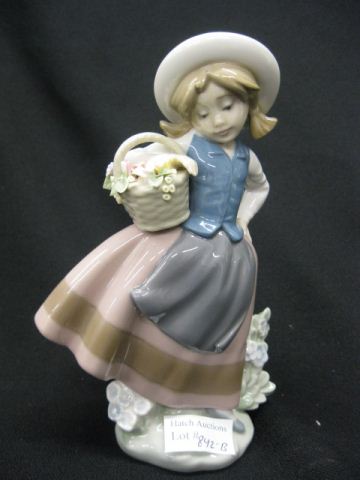 Lladro Porcelain Figurine of