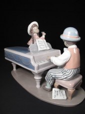 Lladro porcelain figurine titl