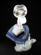 Lladro porcelain figurine titl