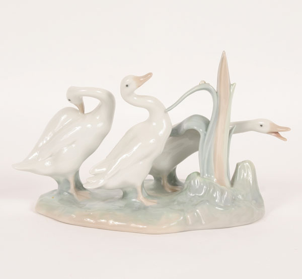 Lladro porcelain geese group