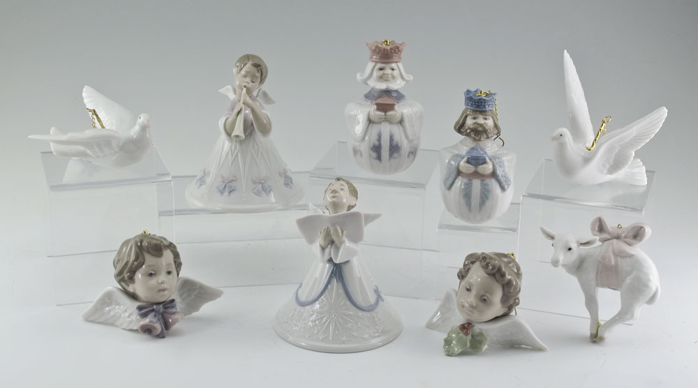 LLADRO PORCELAIN ORNAMENTS: 9