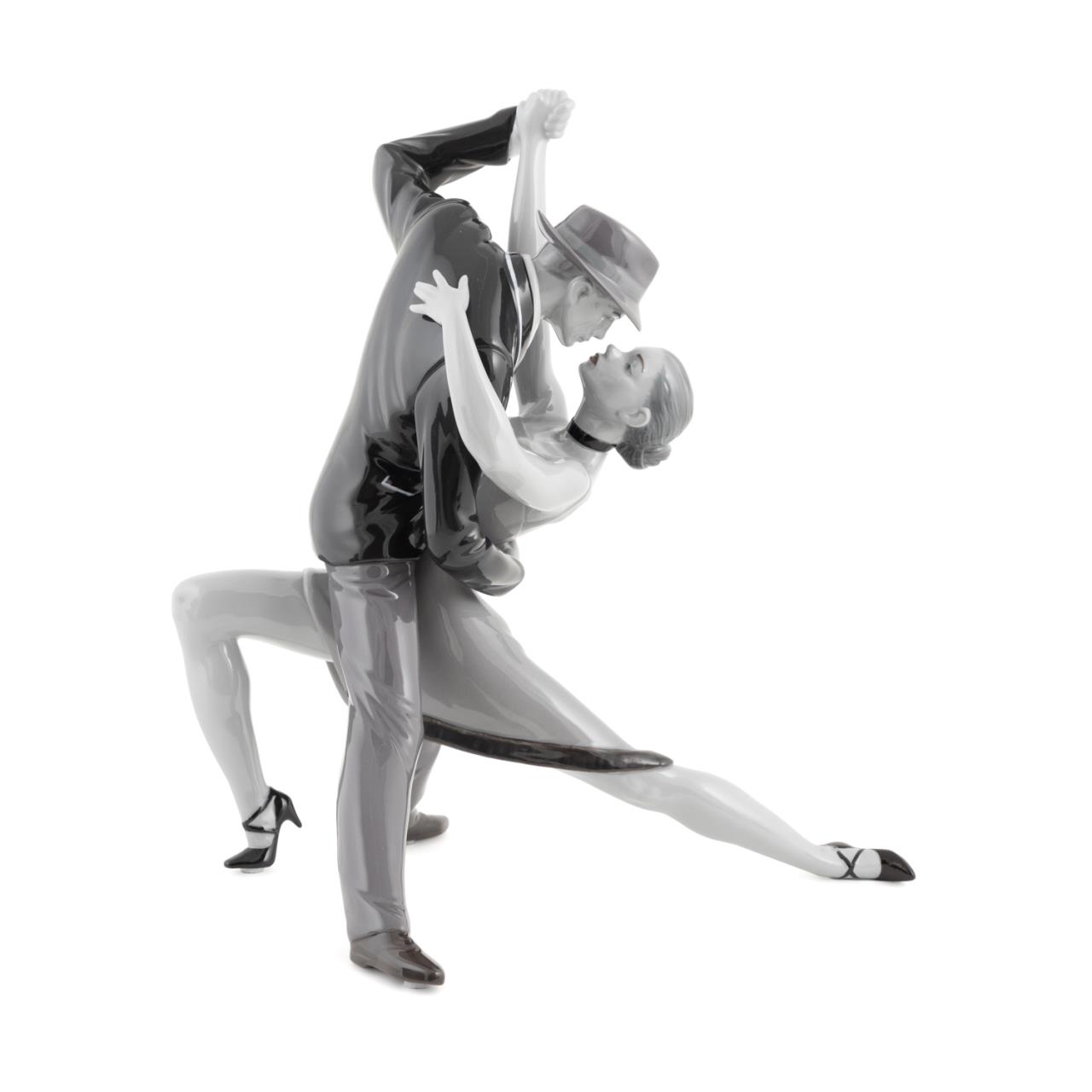 LLADRO PORCELAIN 'PASSIONATE TANGO'