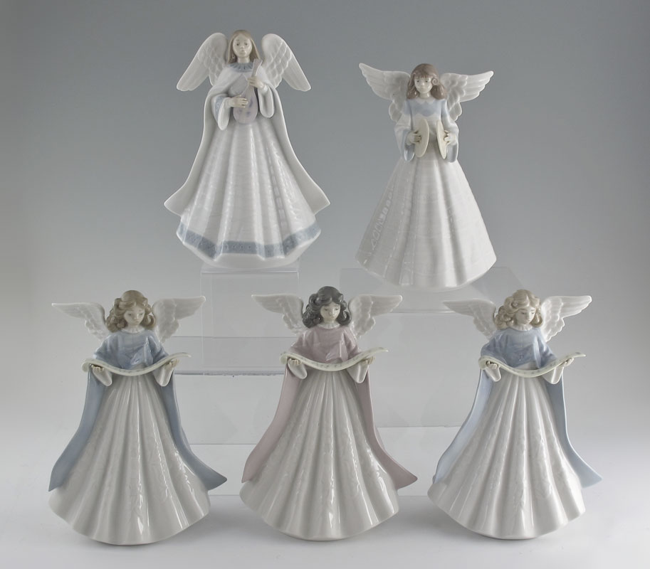 LLADRO PORCELAIN TREE TOPPER