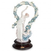 LLADRO "REBIRTH" PORCELAIN GRO