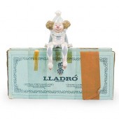LLADRO "SITTING CLOWN" PORCELA