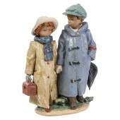 LLADRO SPANISH PORCELAIN AWAY
