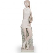LLADRO TENNIS PLAYER FIGURINED