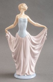 LLADRO "THE DANCER" PORCELAIN