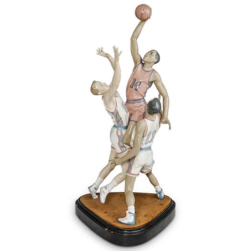LLADRO "TO THE RIM" PORCELAIN