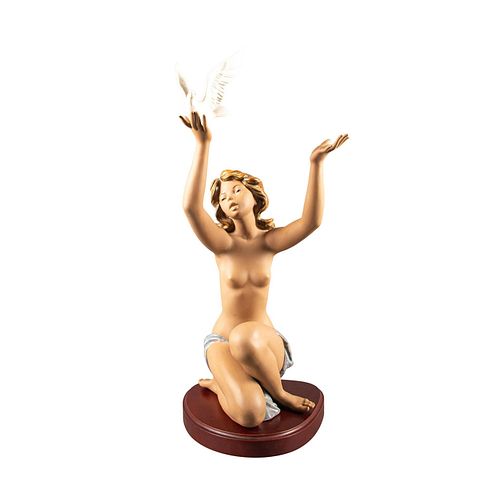 LLADRO WOMAN FIGURINE, PEACE